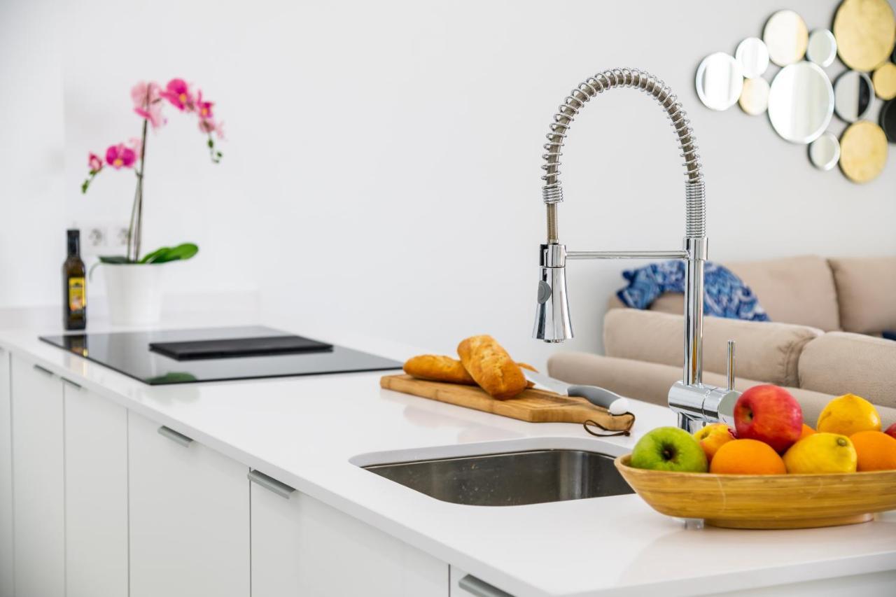 3C Atico Vista Hermosa Wifi Pool,Tennis,Padel,Park Los Cristianos  Luaran gambar