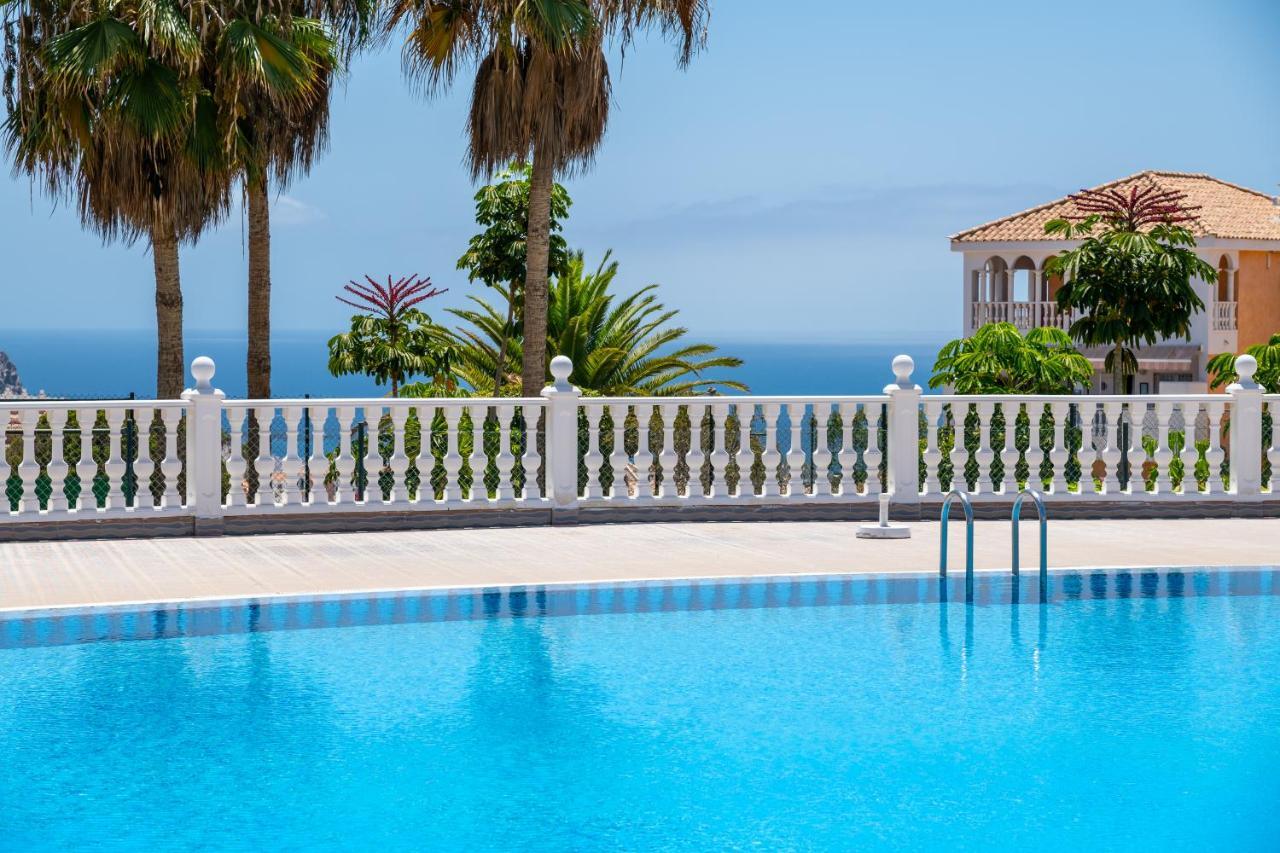 3C Atico Vista Hermosa Wifi Pool,Tennis,Padel,Park Los Cristianos  Luaran gambar