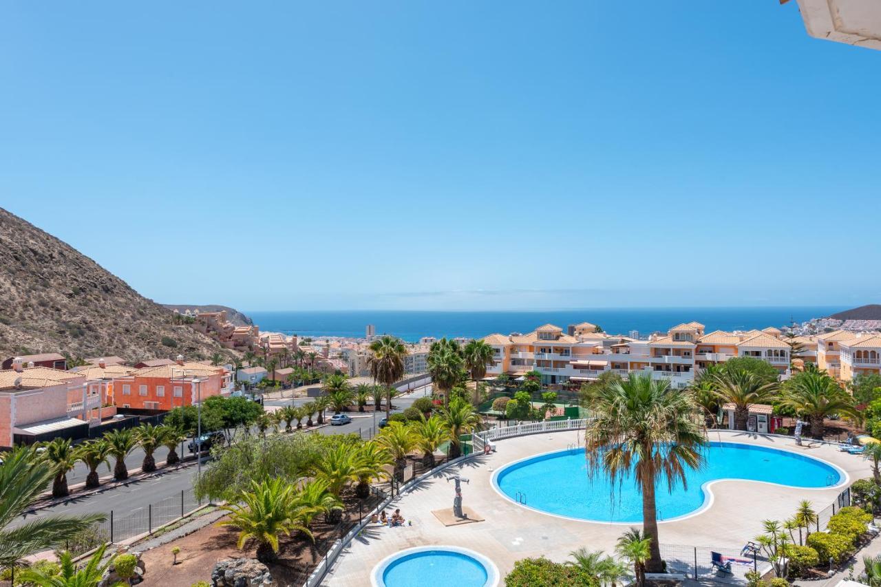 3C Atico Vista Hermosa Wifi Pool,Tennis,Padel,Park Los Cristianos  Luaran gambar