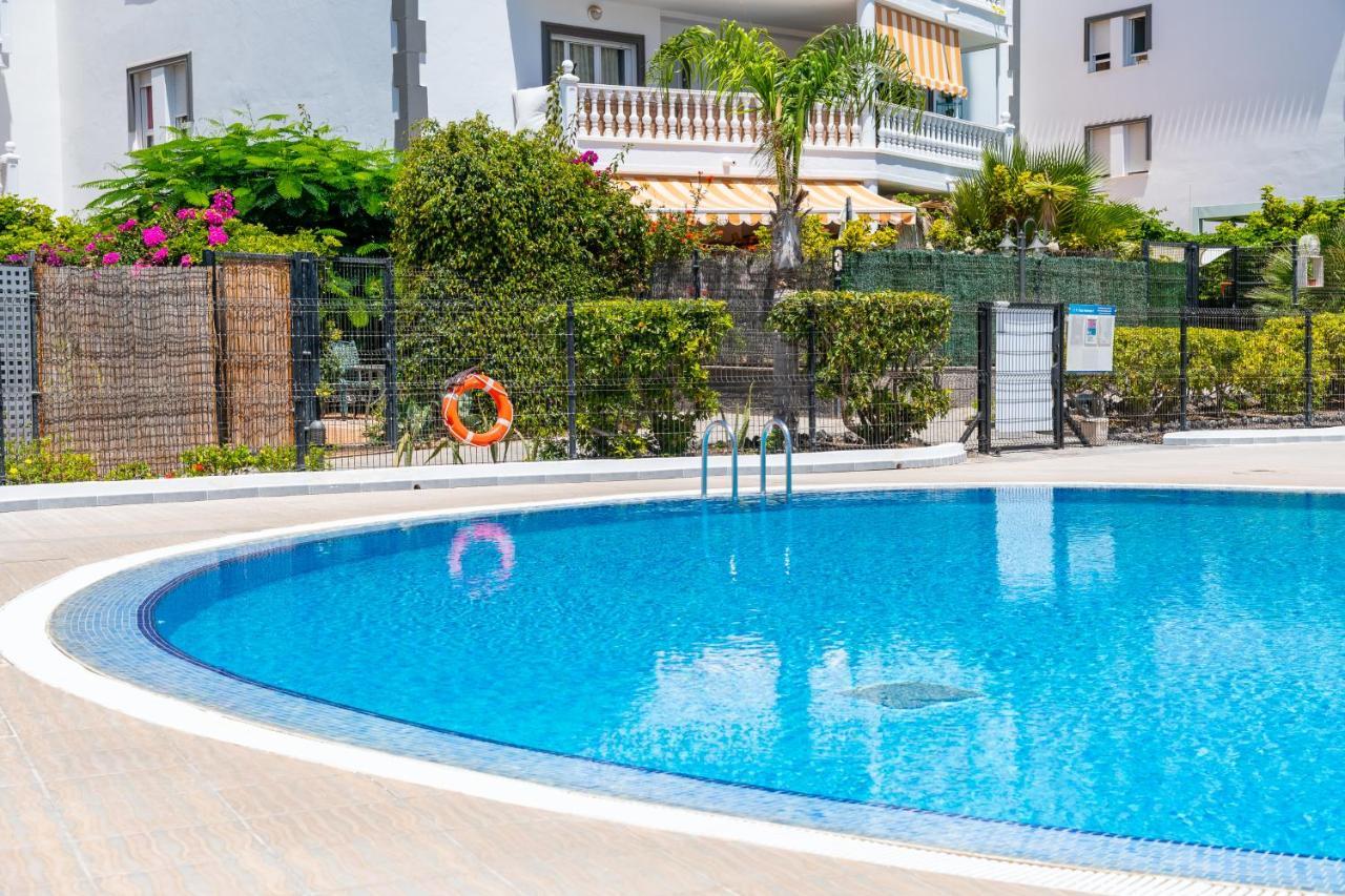 3C Atico Vista Hermosa Wifi Pool,Tennis,Padel,Park Los Cristianos  Luaran gambar