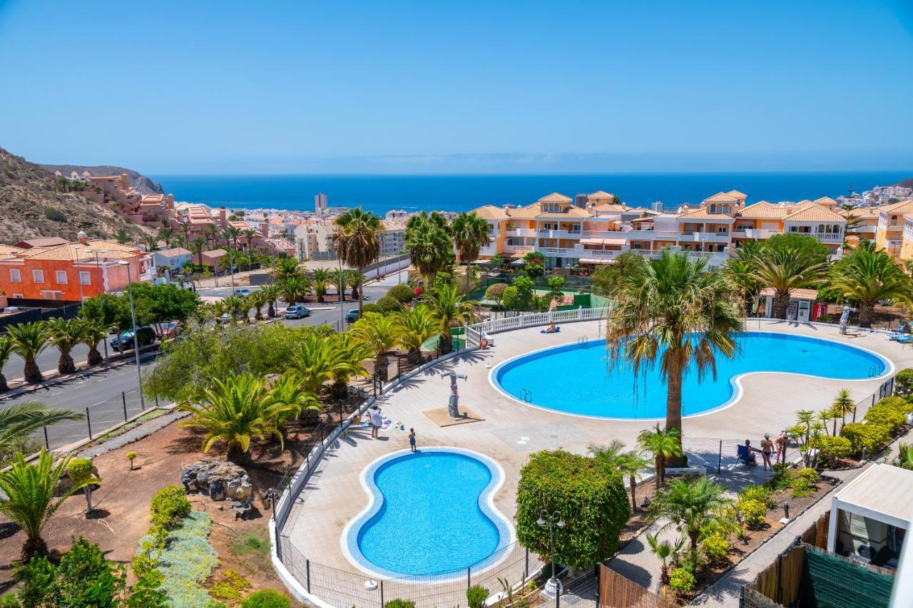 3C Atico Vista Hermosa Wifi Pool,Tennis,Padel,Park Los Cristianos  Luaran gambar